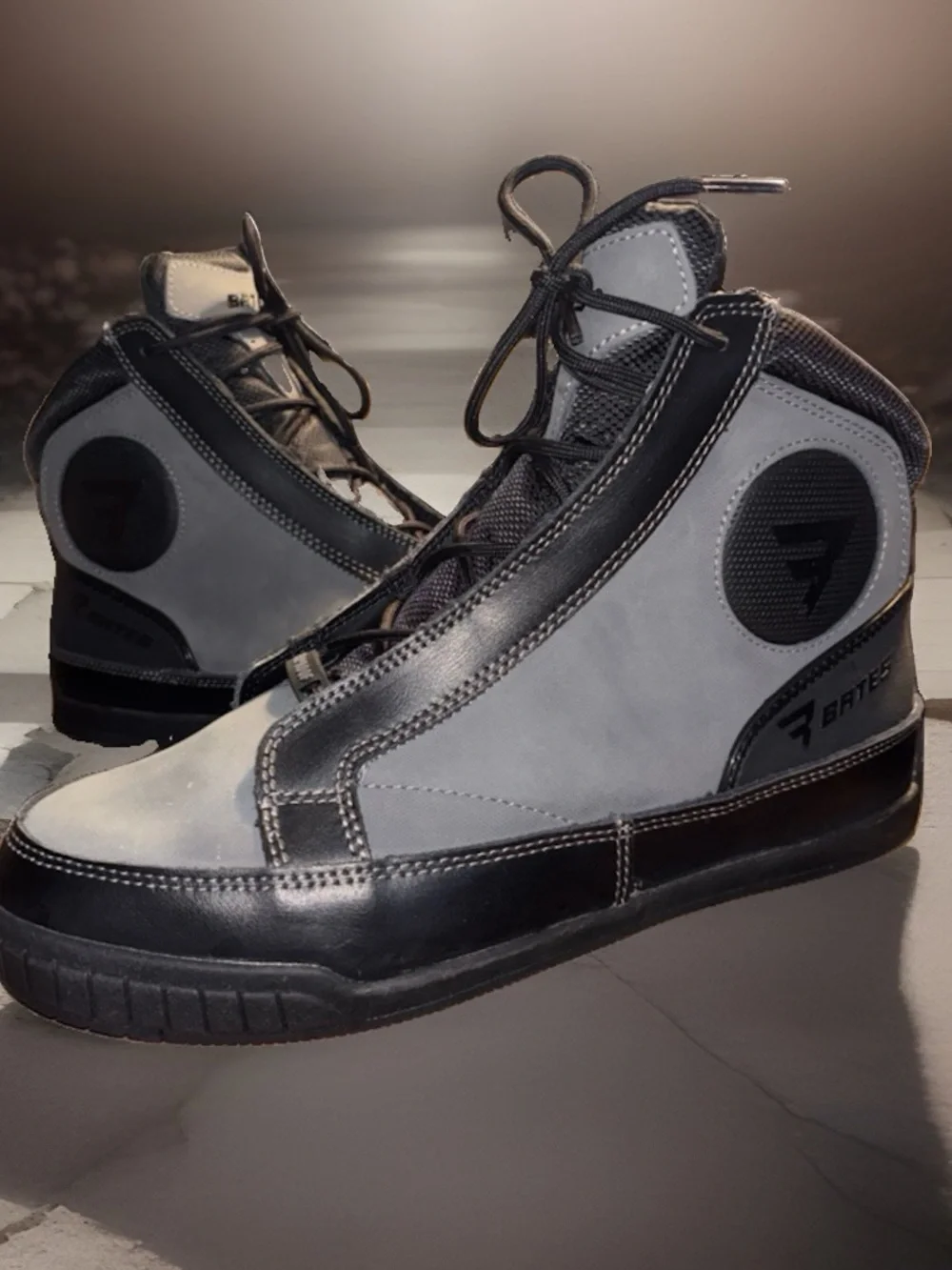 Bates Taser Performance Men's Motorcycle Boots in grey and black, Men’s size 11